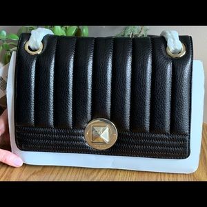 Kate Spade Evangaline Black leather handbag.